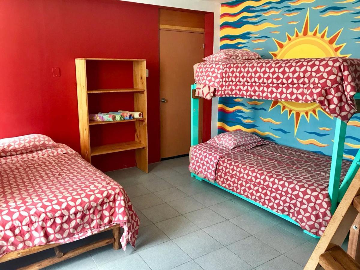 Surf House Chicama Hotel Puerto Chicama Luaran gambar